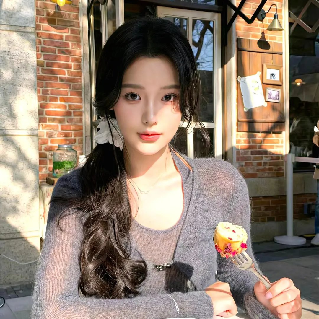 彩凤云裳